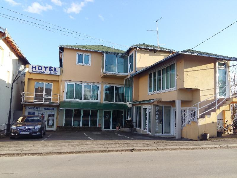 Hotel Djerdan Kraljevo Exteriér fotografie